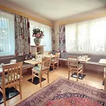 Gartenhotel Garni 2* Innsbruck