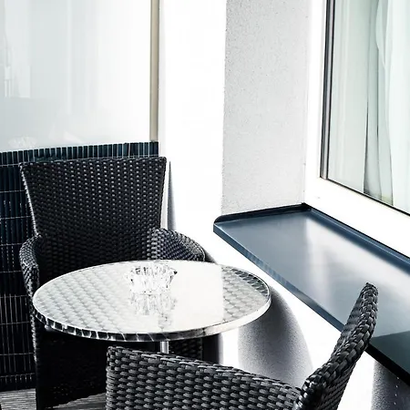 Gartenhotel Garni 2* אינסברוק
