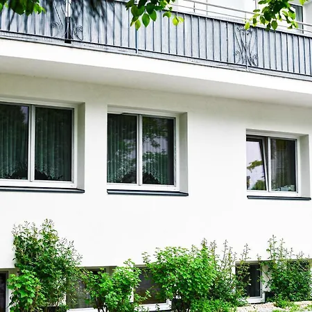 Gartenhotel Garni Отель Инсбрук