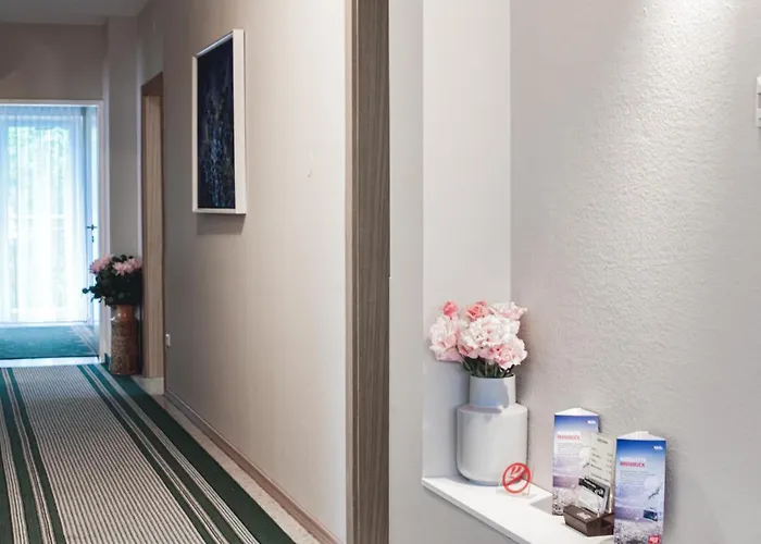 ホテル Gartenhotel Garni