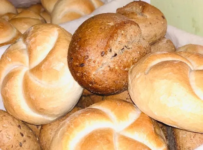 ホテル Gartenhotel Garni インスブルック