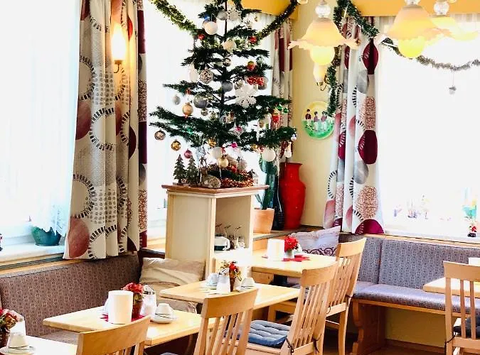 Gartenhotel Garni インスブルック