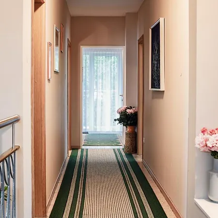 ホテル Gartenhotel Garni 2*