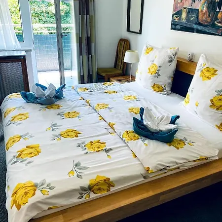 Gartenhotel Garni Otel 2*